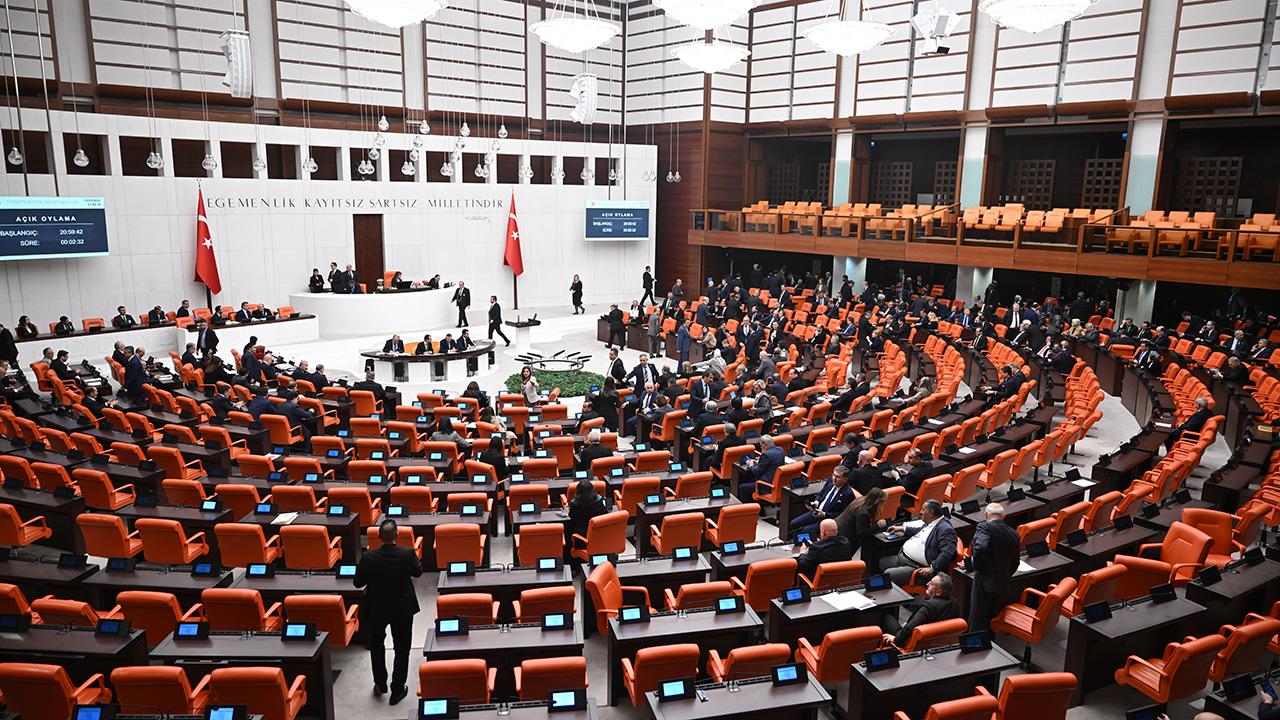 “Terörsüz Türkiye” İçin İlk Adım: TBMM Komisyonu 5 Ağustos’ta Toplanıyor